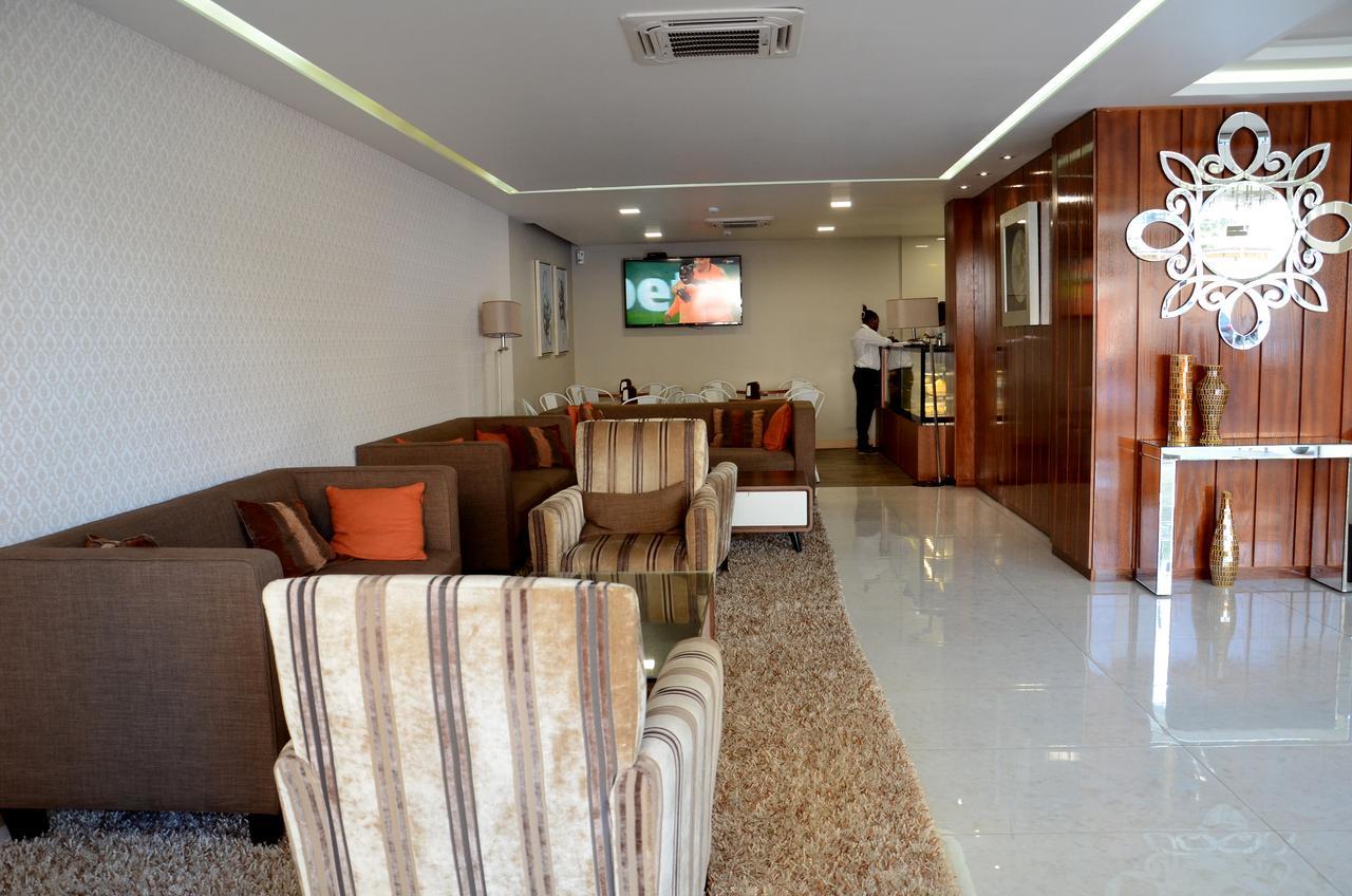 Blu Sky Hotel Maputo Bagian luar foto